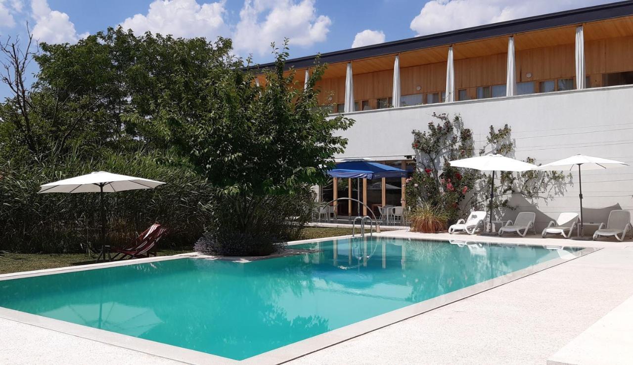 Hotel Gracanica 외부 사진